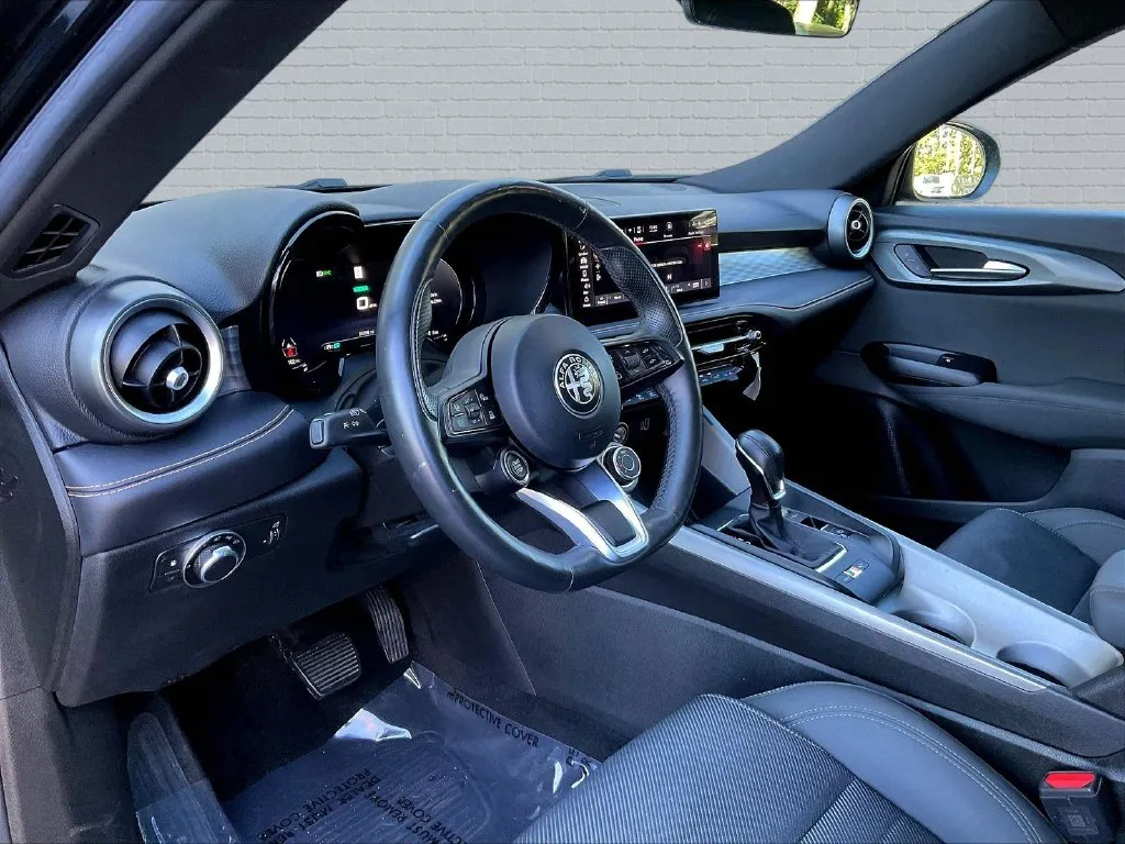Alfa Romeo Tonale photo 11