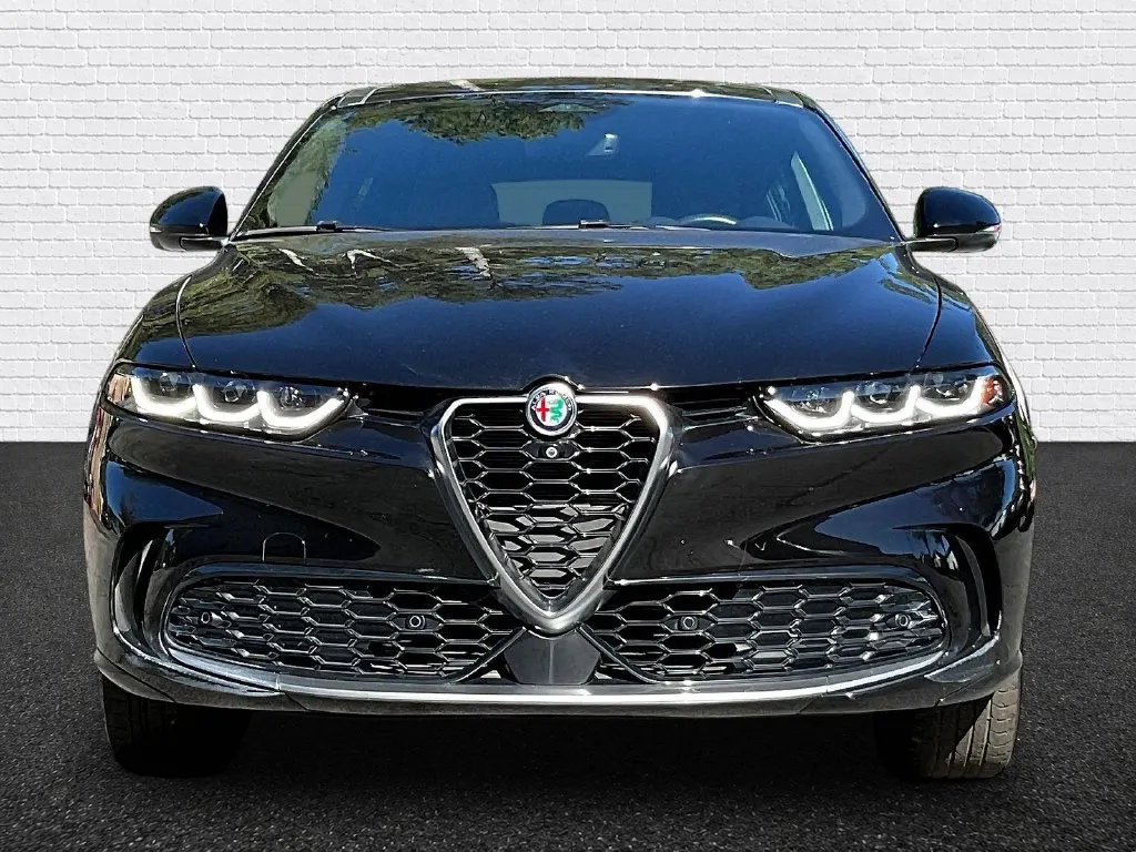 Alfa Romeo Tonale photo 2
