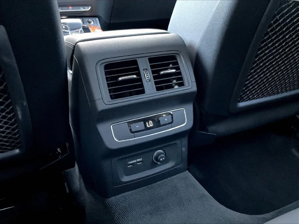 Audi Q5 photo 10