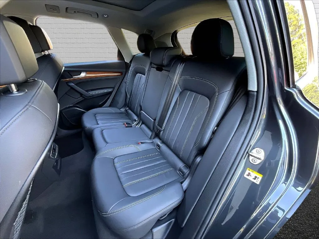 Audi Q5 photo 16