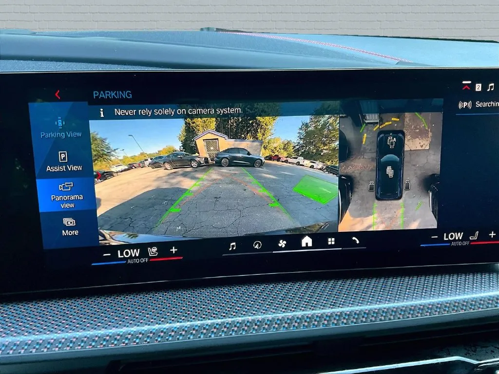 BMW XM photo 13