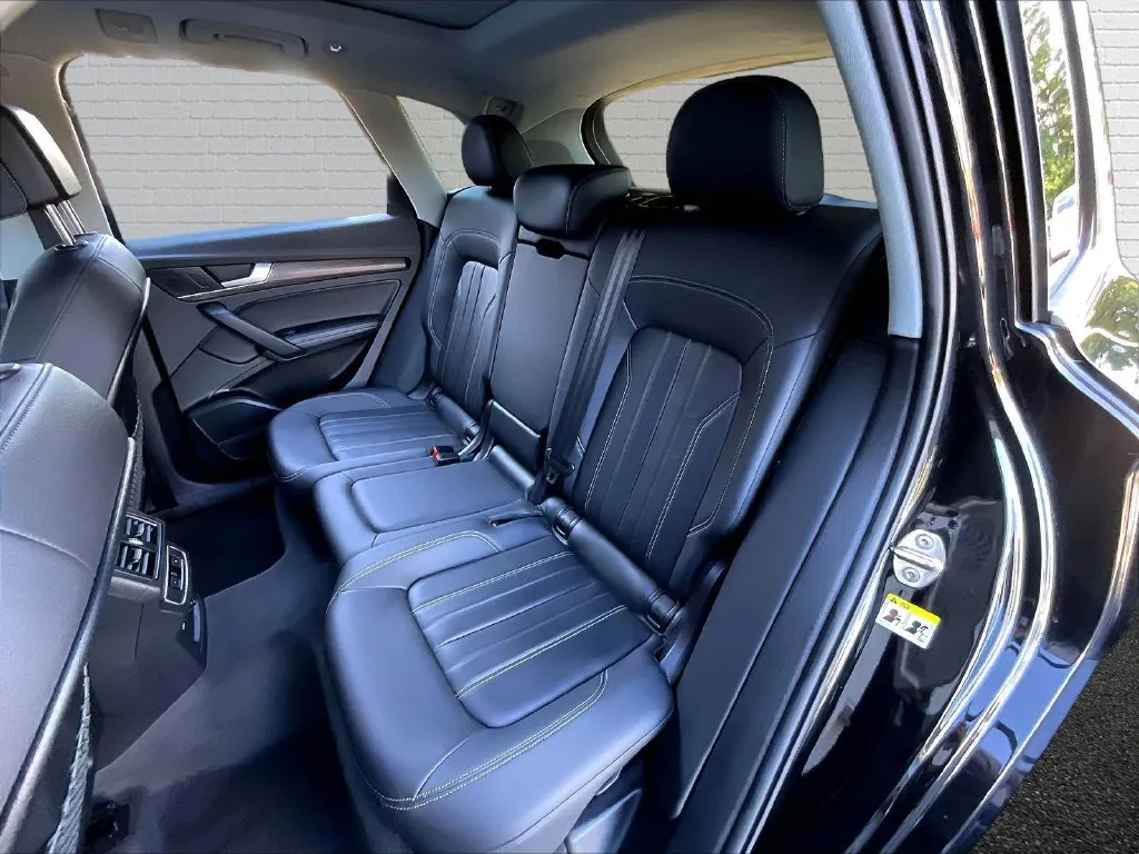 Audi Q5 photo 18
