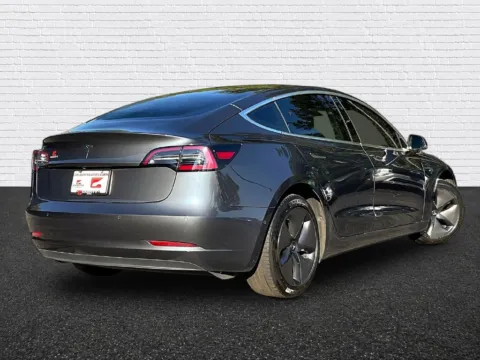 More photos of 2019 Tesla Model 3 Mid Range at Gravity Autos Roswell, GA