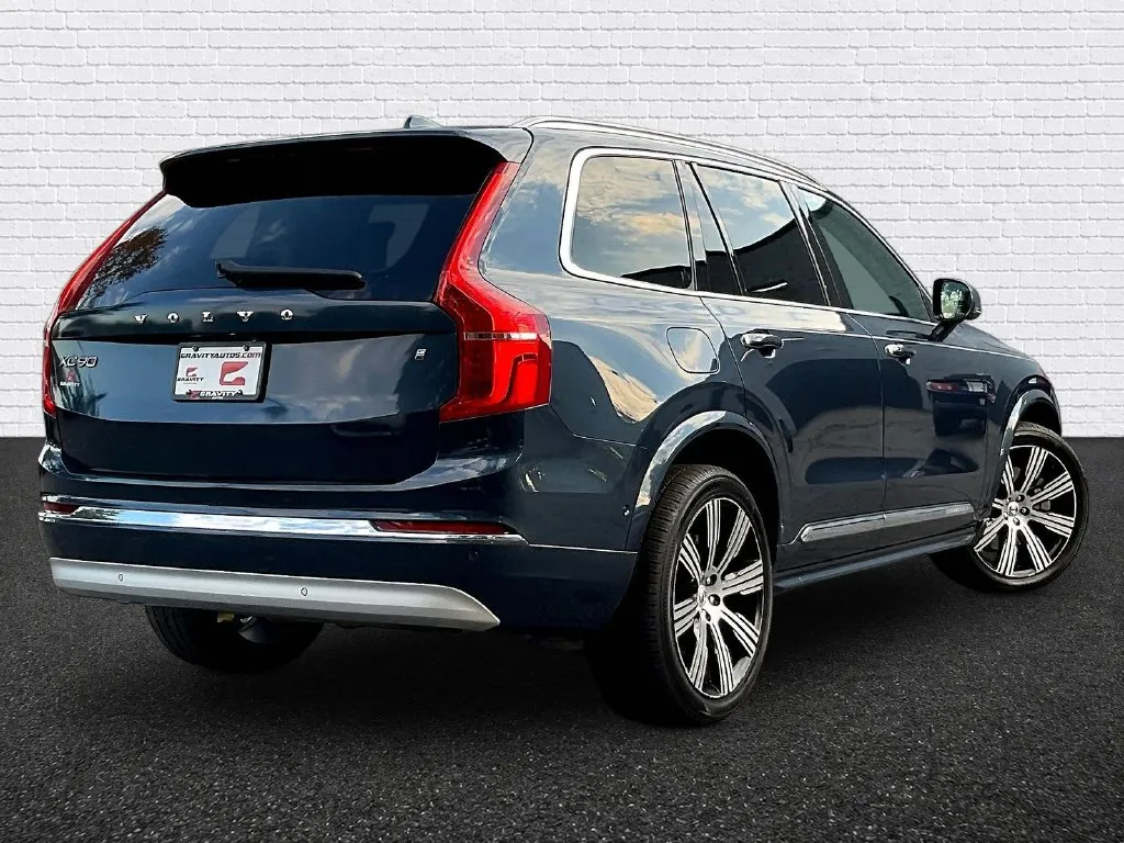 Volvo XC90 photo 6