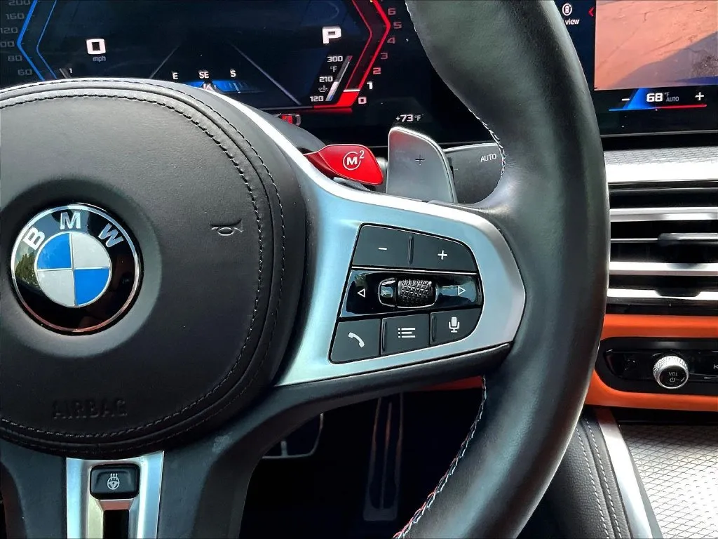 BMW M4 photo 11