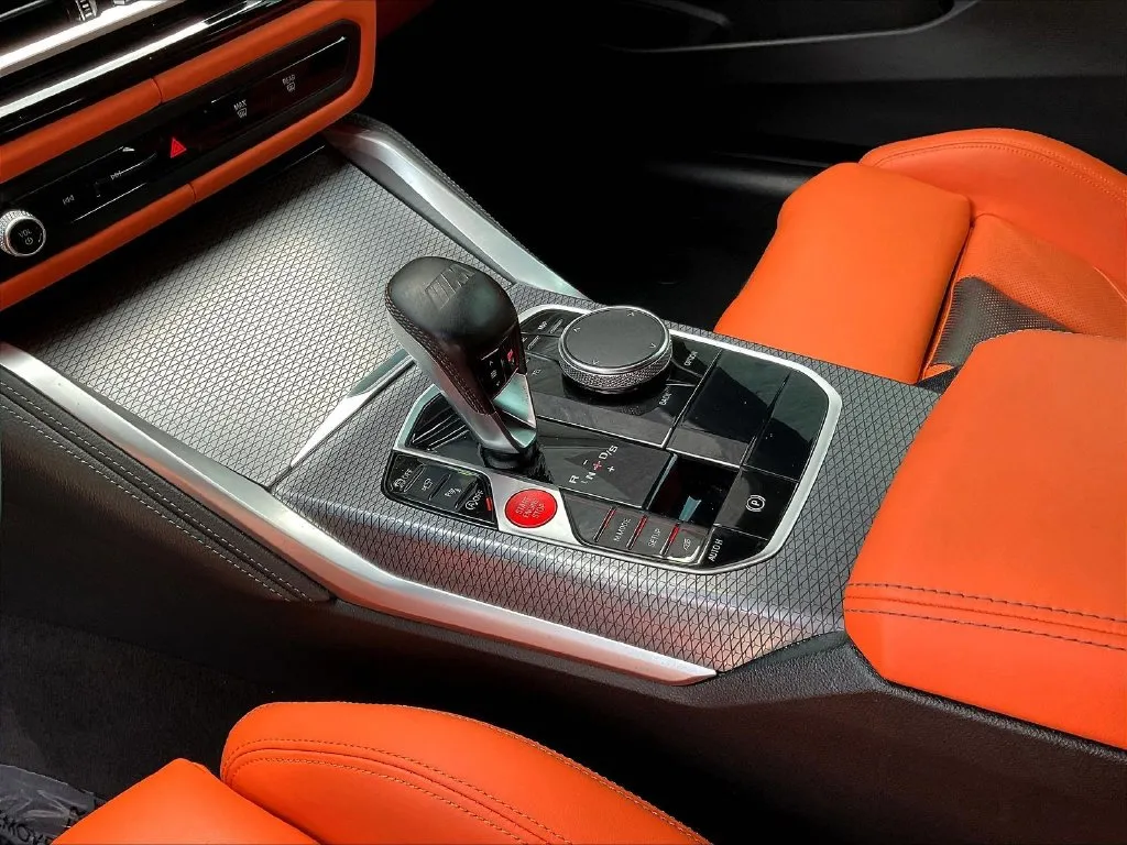 BMW M4 photo 14