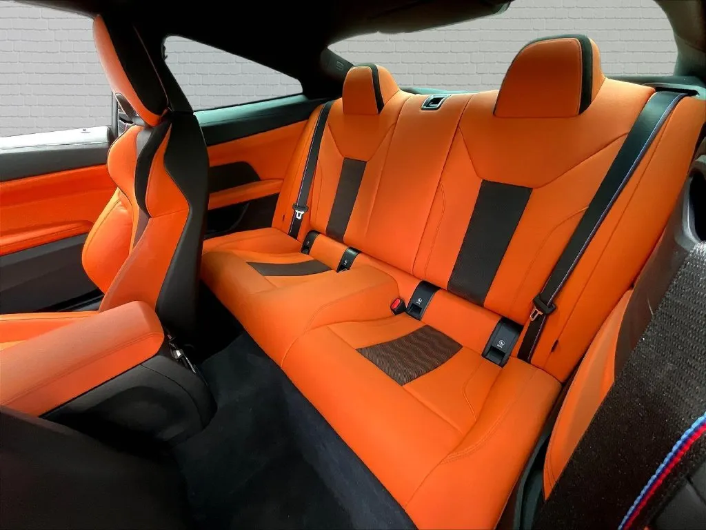 BMW M4 photo 18