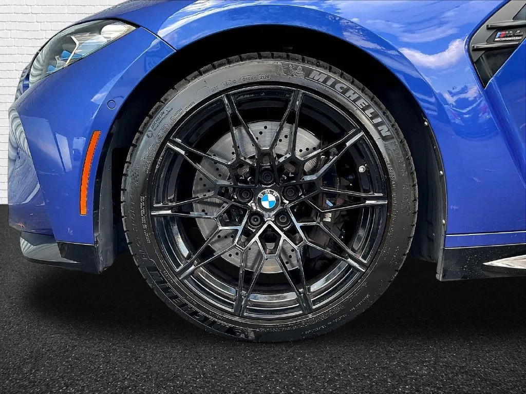 BMW M4 photo 26