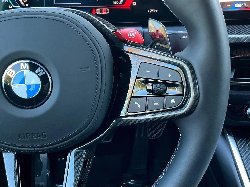 BMW M2 photo 11