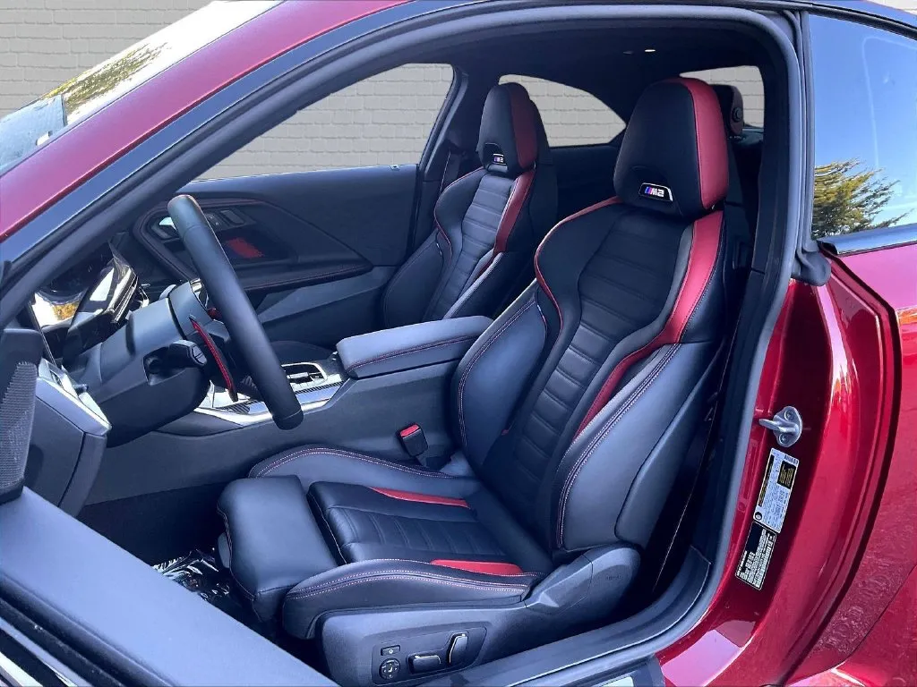 BMW M2 photo 17