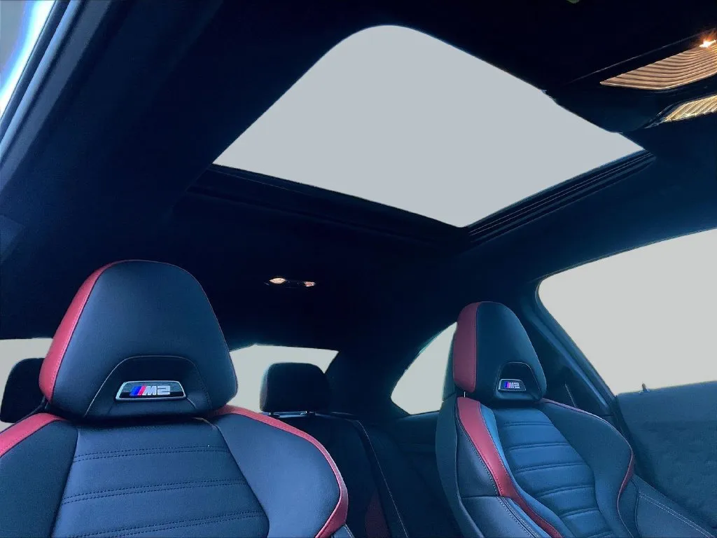 BMW M2 photo 23