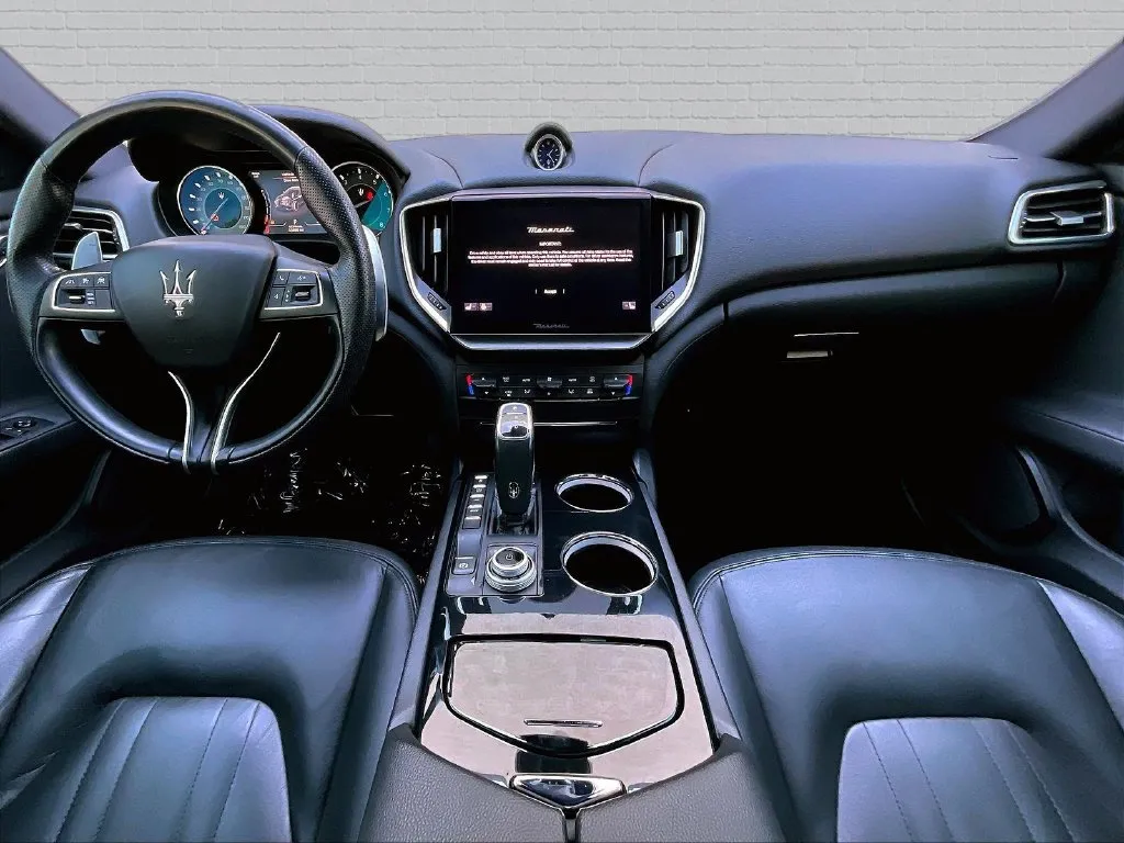 Maserati Ghibli photo 7