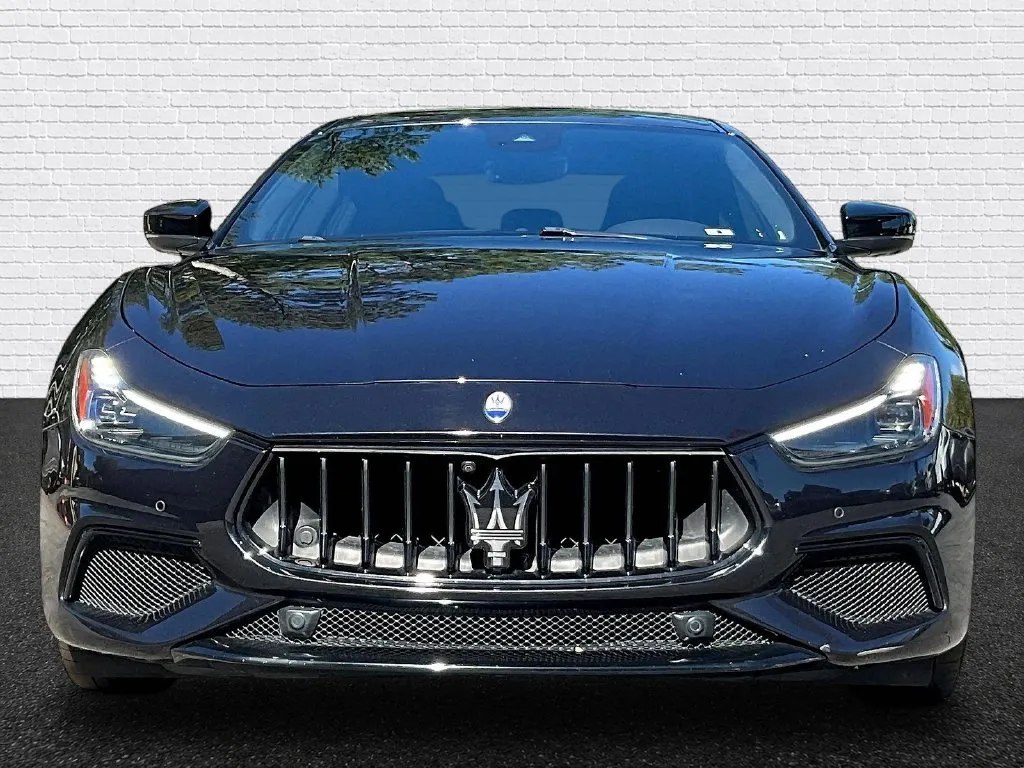 Maserati Ghibli photo 2
