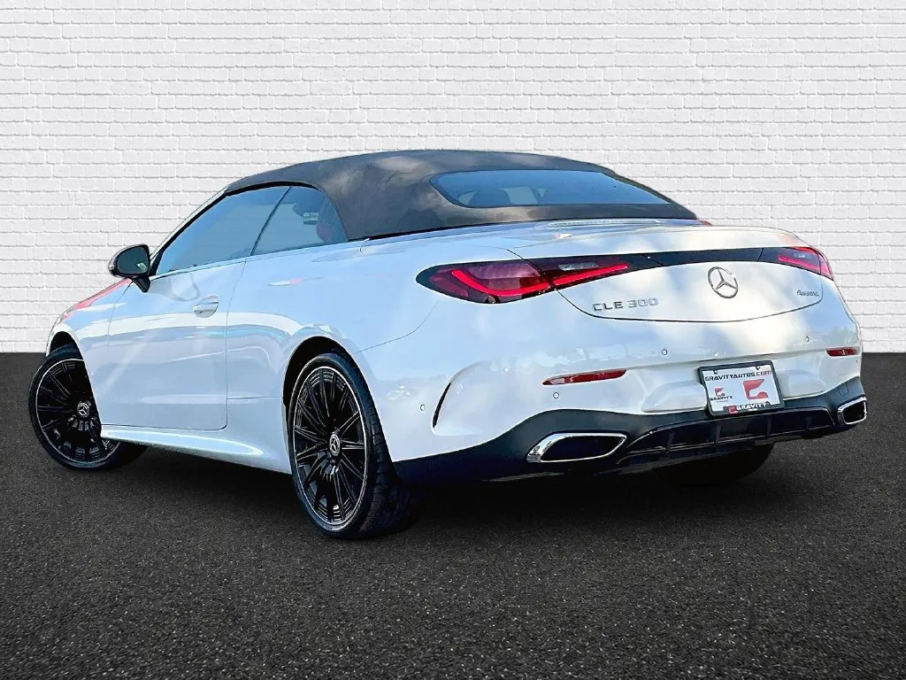 Mercedes-Benz CLE photo 4