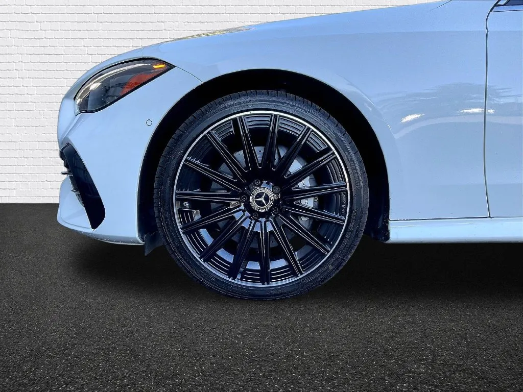 Mercedes-Benz CLE photo 25