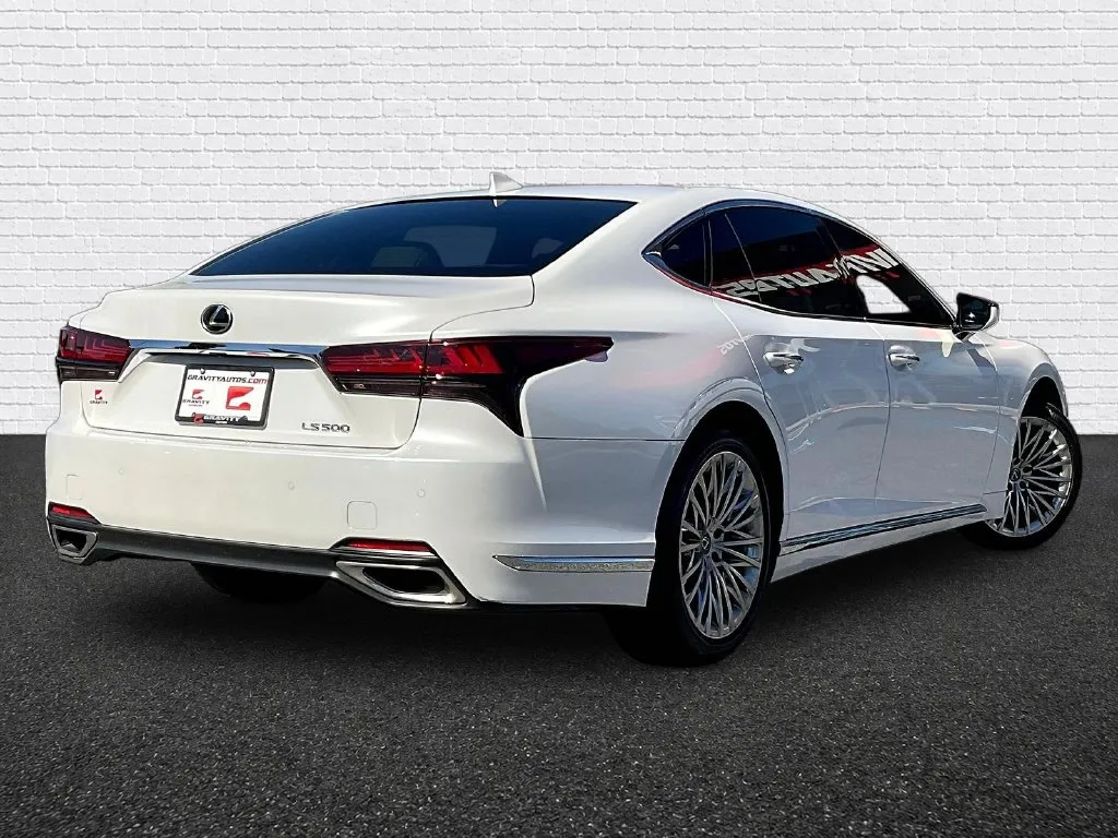Lexus LS photo 6