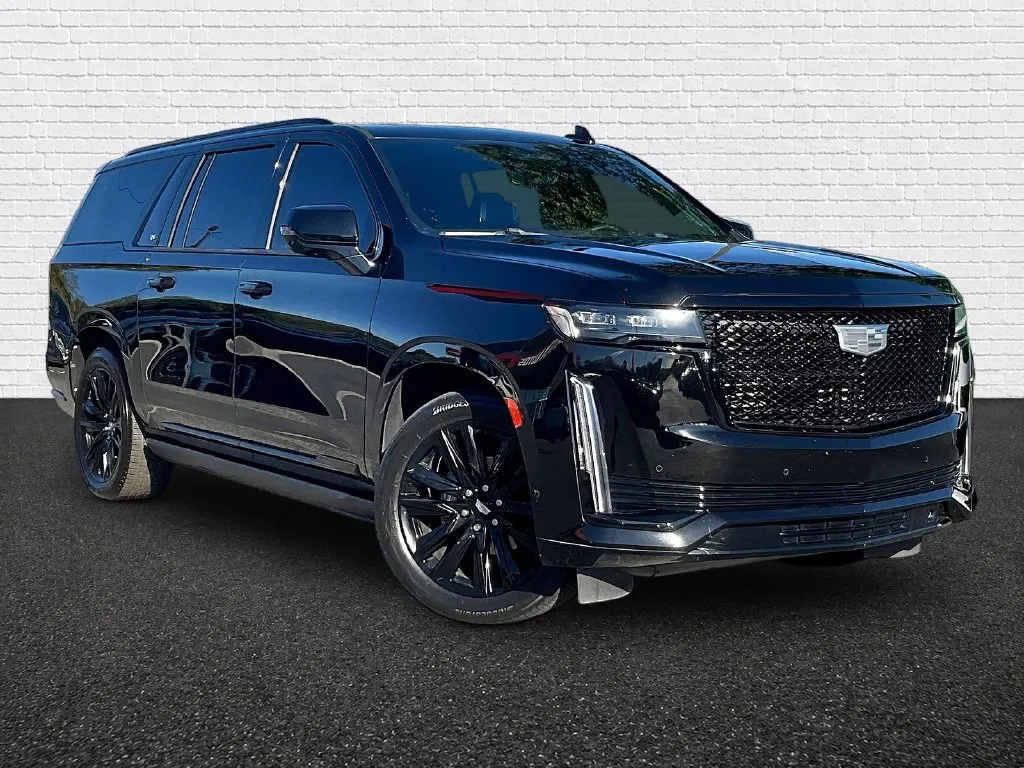 Cadillac Escalade ESV photo 3
