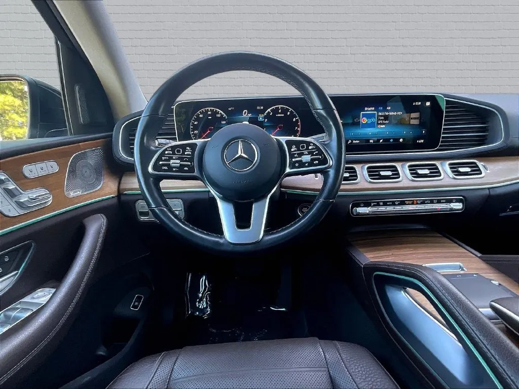 Mercedes-Benz GLS photo 8