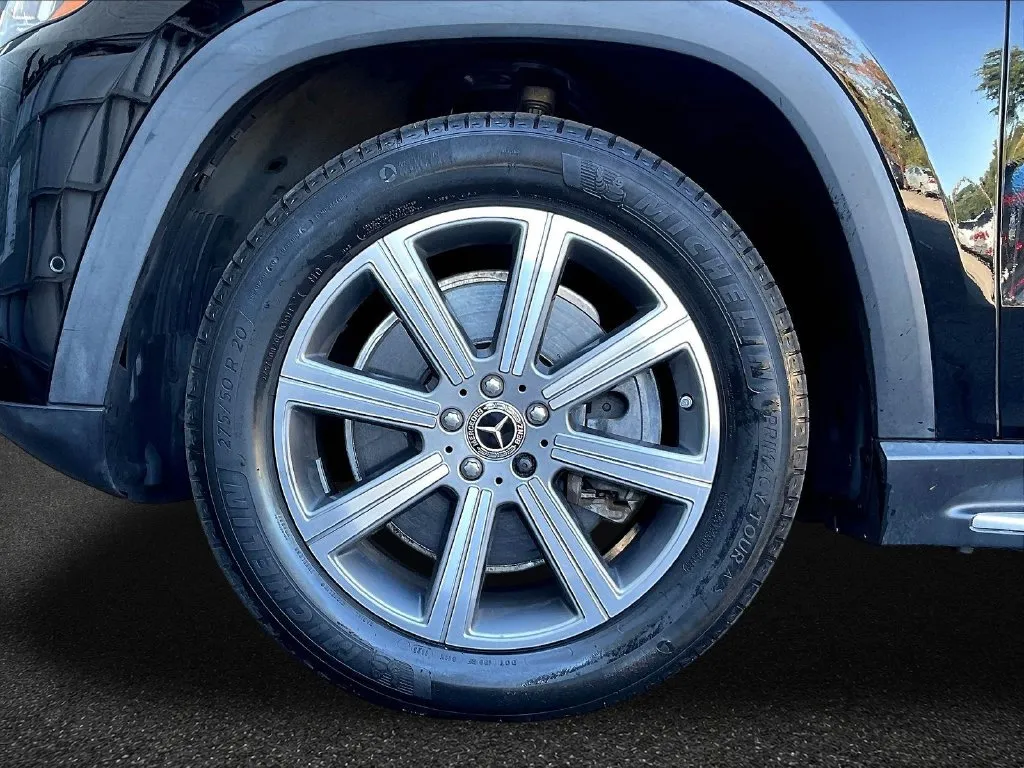 Mercedes-Benz GLS photo 21