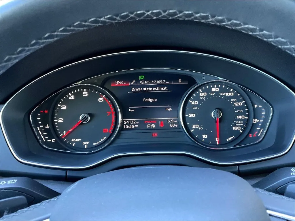Audi Q5 photo 11