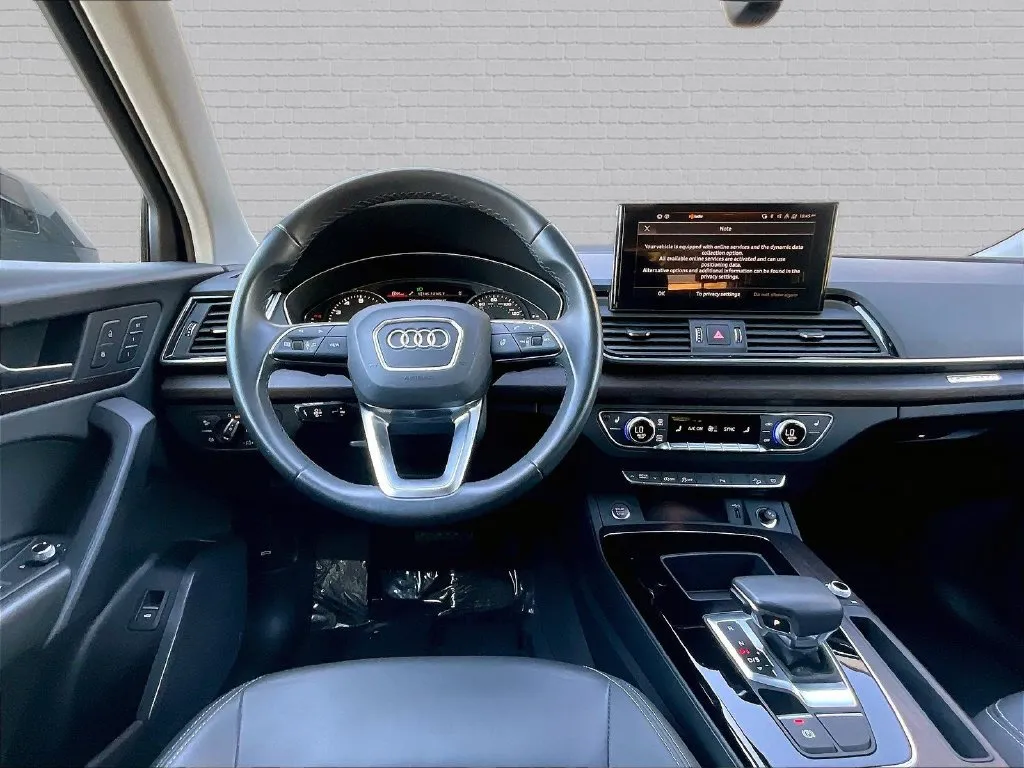 Audi Q5 photo 8