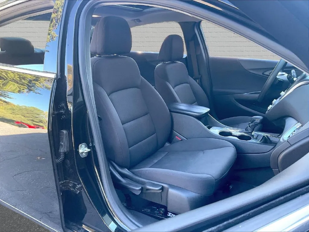 Chevrolet Malibu photo 19