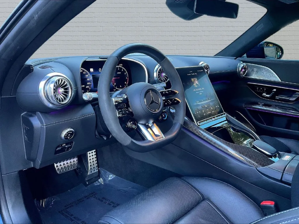 Mercedes-Benz SL-Class photo 14
