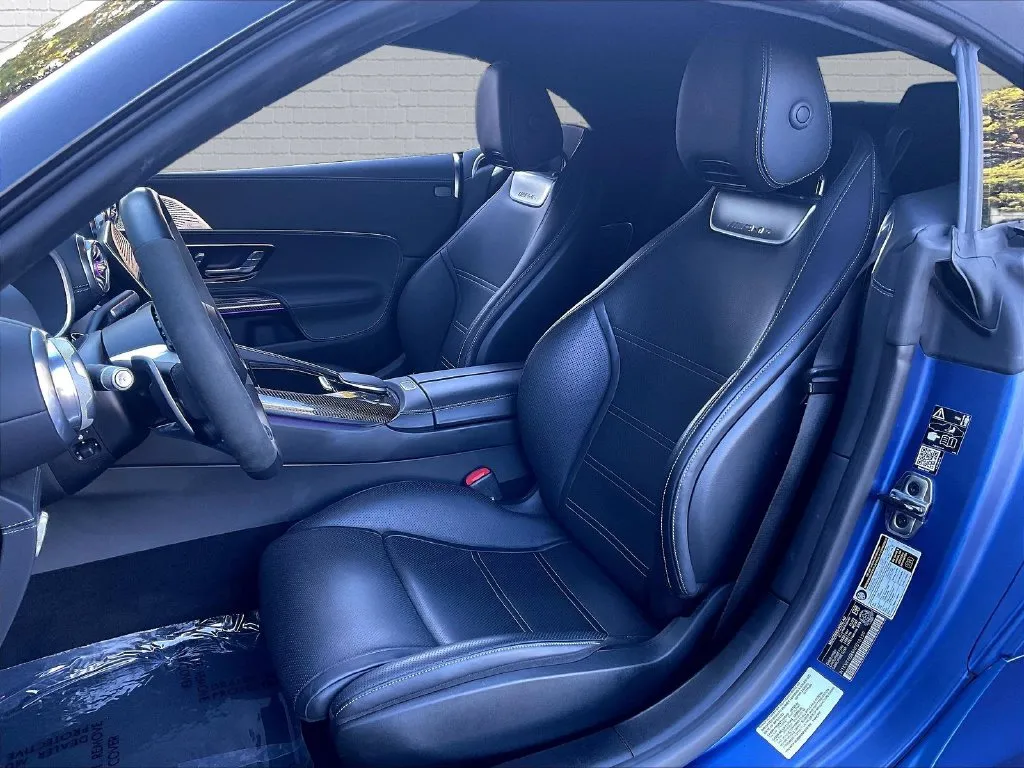 Mercedes-Benz SL-Class photo 17