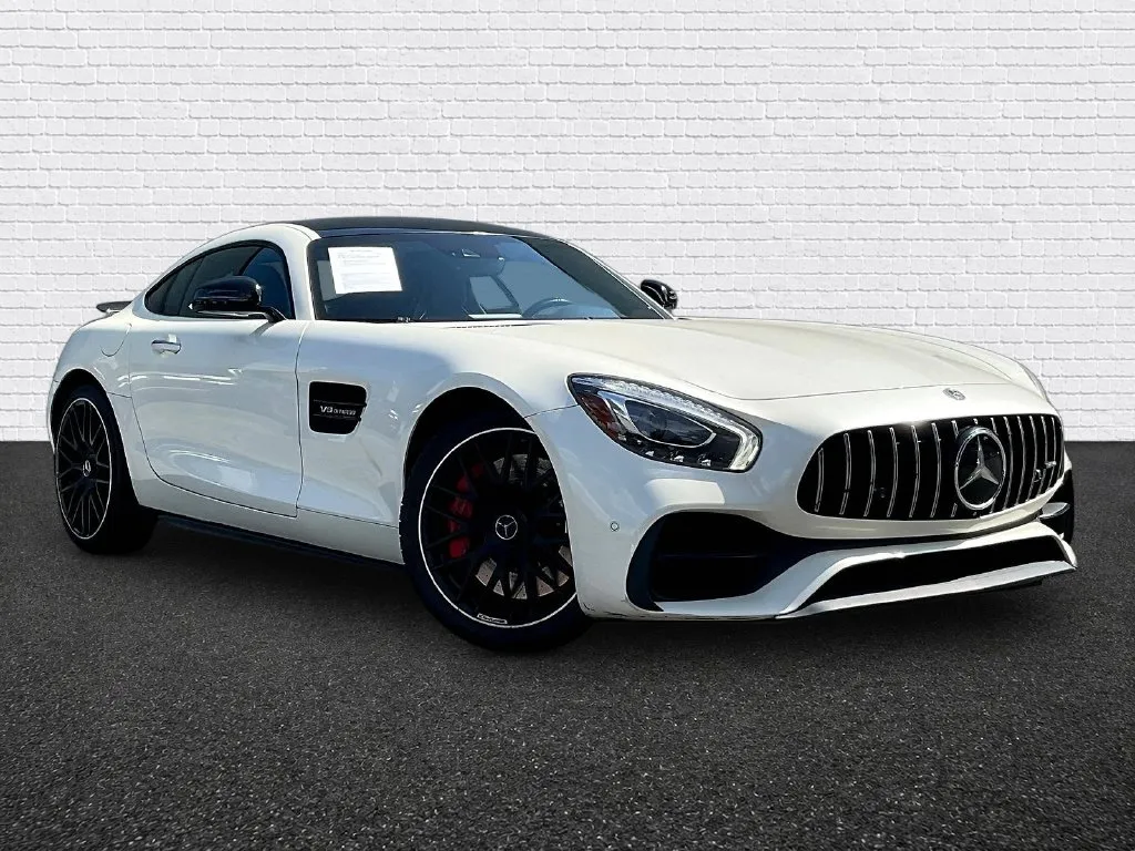 Mercedes-Benz AMG GT photo 3