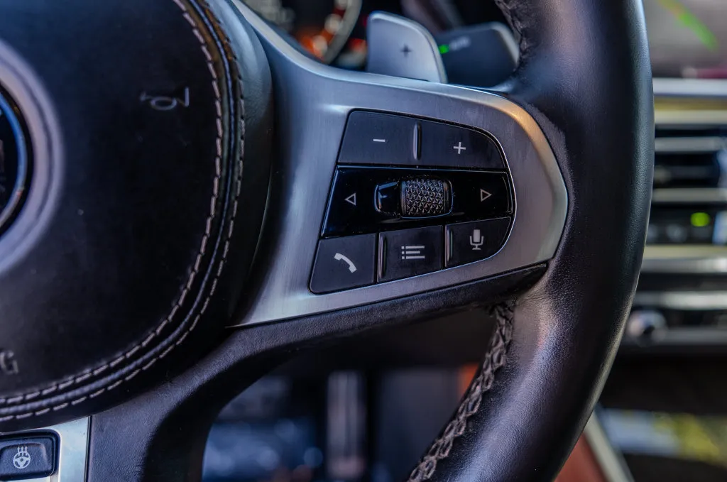 BMW X6 photo 7