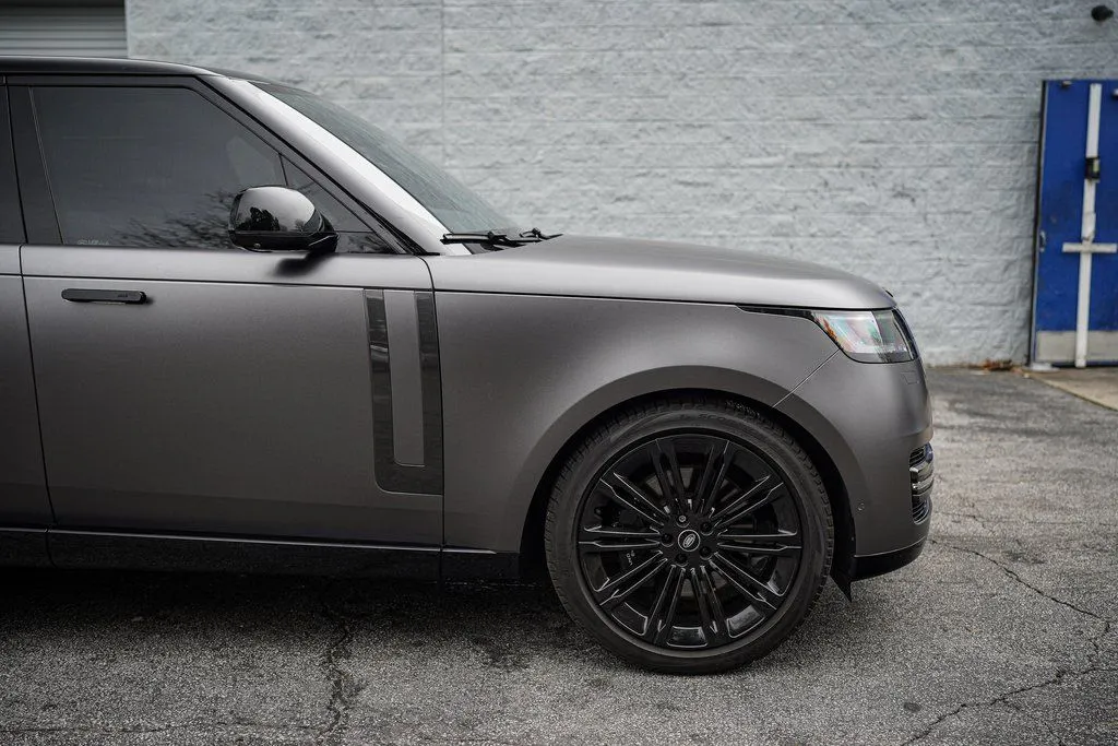 2022 Land Rover New Range Rover SE - Photo 17