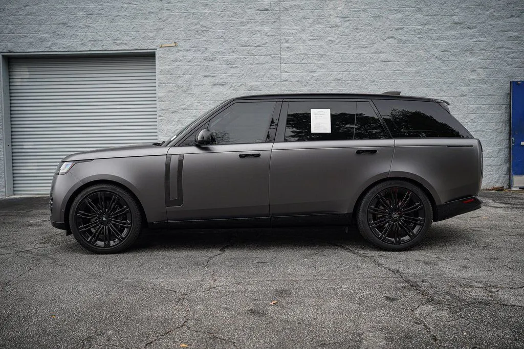 2022 Land Rover New Range Rover SE - Photo 10