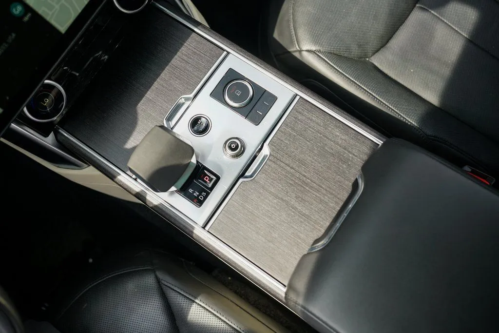 2022 Land Rover New Range Rover SE - Photo 36