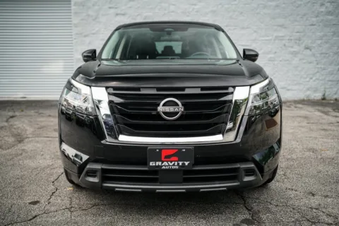More photos of 2022 Nissan Pathfinder S at Gravity Autos Roswell, GA