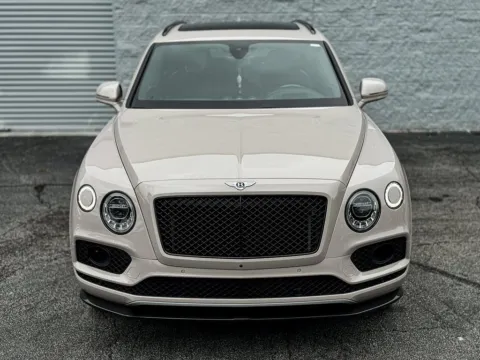 More photos of 2019 Bentley Bentayga V8 at Gravity Autos Roswell, GA