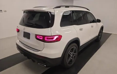 More photos of 2023 Mercedes-Benz GLB 250 at Gravity Autos Roswell, GA
