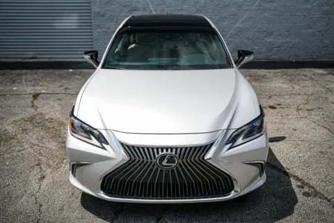 More photos of 2020 Lexus ES 350 Ultra Luxury at Gravity Autos Roswell, GA