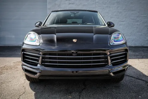More photos of 2021 Porsche Cayenne at Gravity Autos Roswell, GA