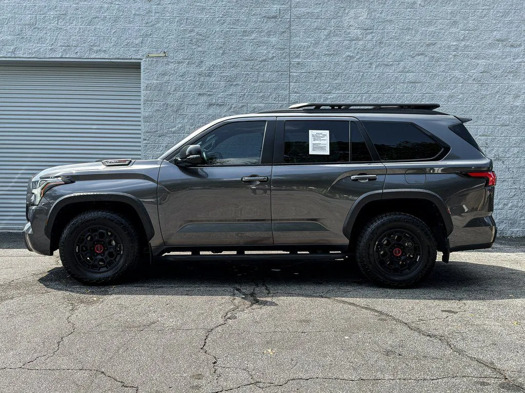 2025 Toyota Sequoia TRD Pro - Photo 10