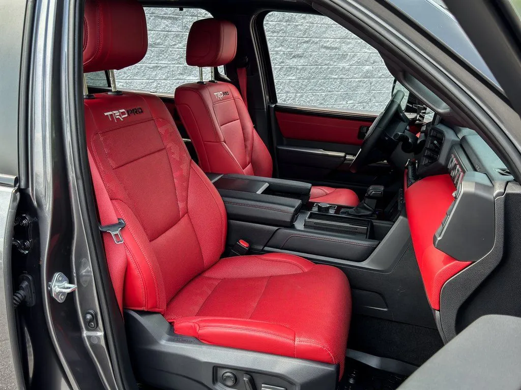 2025 Toyota Sequoia TRD Pro - Photo 26
