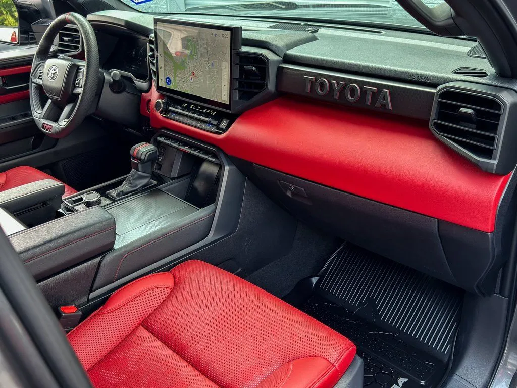 2025 Toyota Sequoia TRD Pro - Photo 22