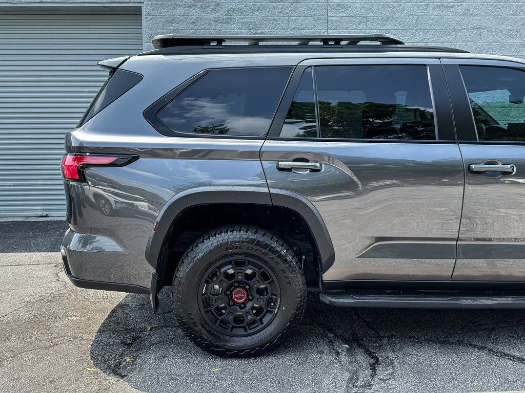 2025 Toyota Sequoia TRD Pro - Photo 16