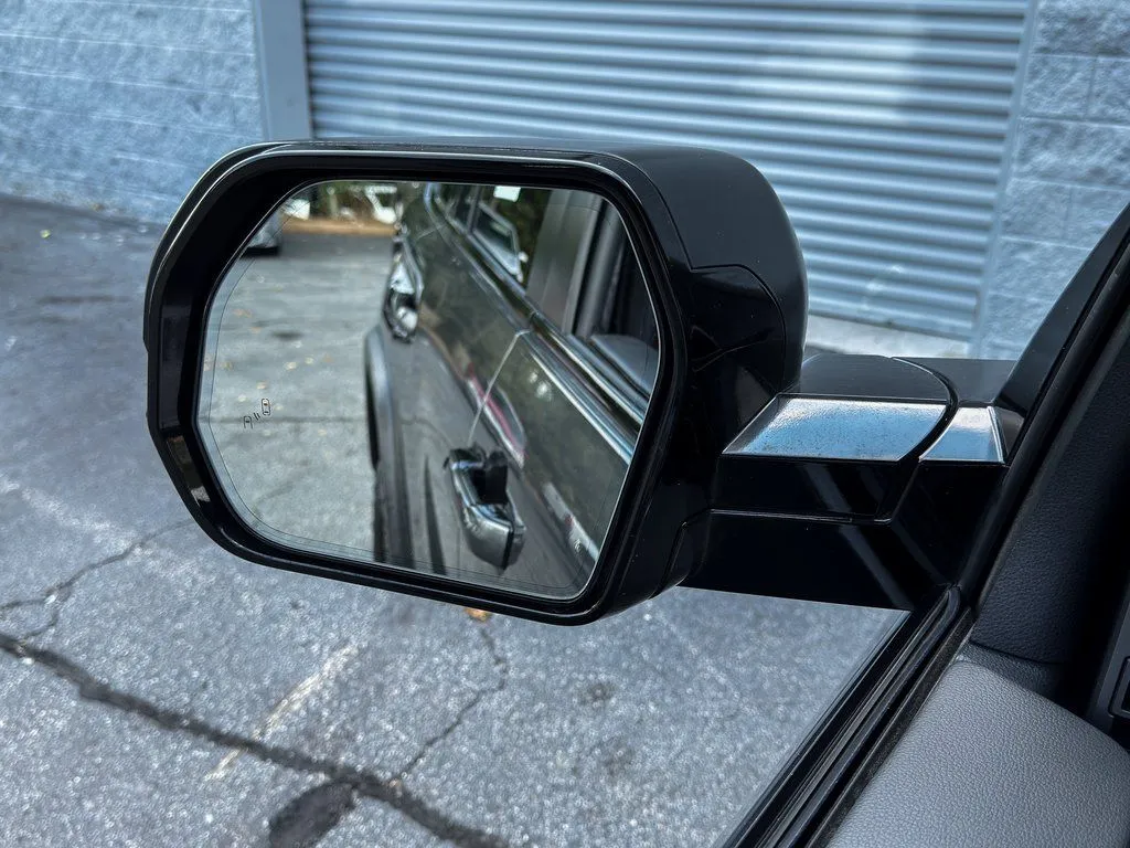 2025 Toyota Sequoia TRD Pro - Photo 41