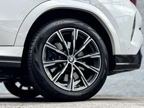 More photos of 2021 BMW X6 xDrive40i at Gravity Autos Roswell, GA