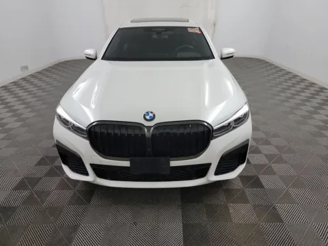 Photos of 2022 BMW 7 Series 740i for sale in Roswell, GA at Gravity Autos Roswell