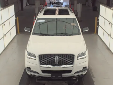 Photos of 2022 Lincoln Navigator Standard for sale in Roswell, GA at Gravity Autos Roswell