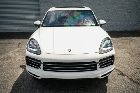 More photos of 2021 Porsche Cayenne at Gravity Autos Roswell, GA