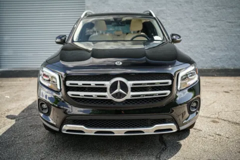 More photos of 2022 Mercedes-Benz GLB 250 at Gravity Autos Roswell, GA