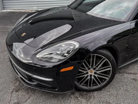 Photos of 2018 Porsche Panamera 4 for sale in Roswell, GA at Gravity Autos Roswell