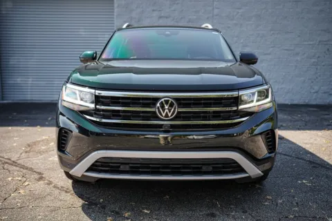 More photos of 2021 Volkswagen Atlas SEL Premium at Gravity Autos Roswell, GA